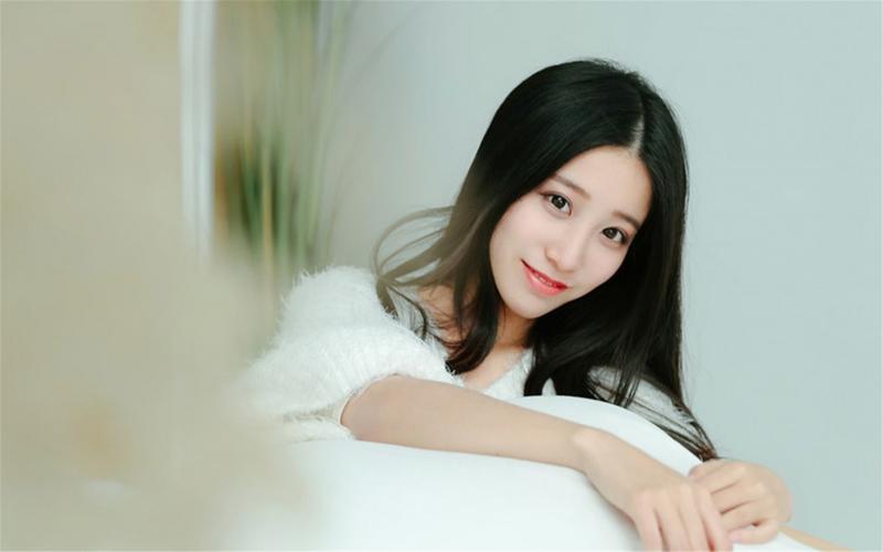 重庆一小镇现“刀片民宿”  最窄处仅56厘米